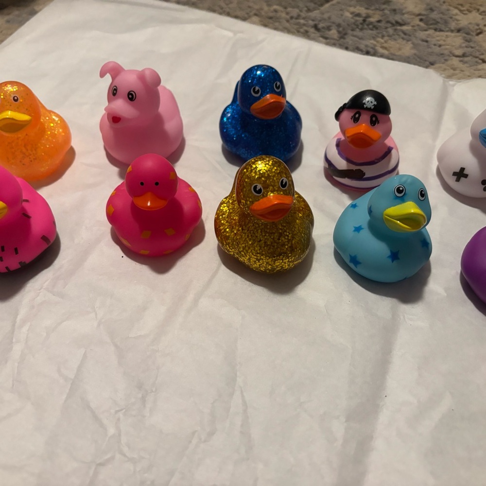 Lot of 10 rubber ducks! #jeep #mardigras #rubberducks